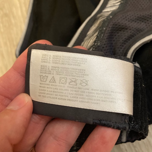 Moving Comfort Running Bra - Picture 7 of 7